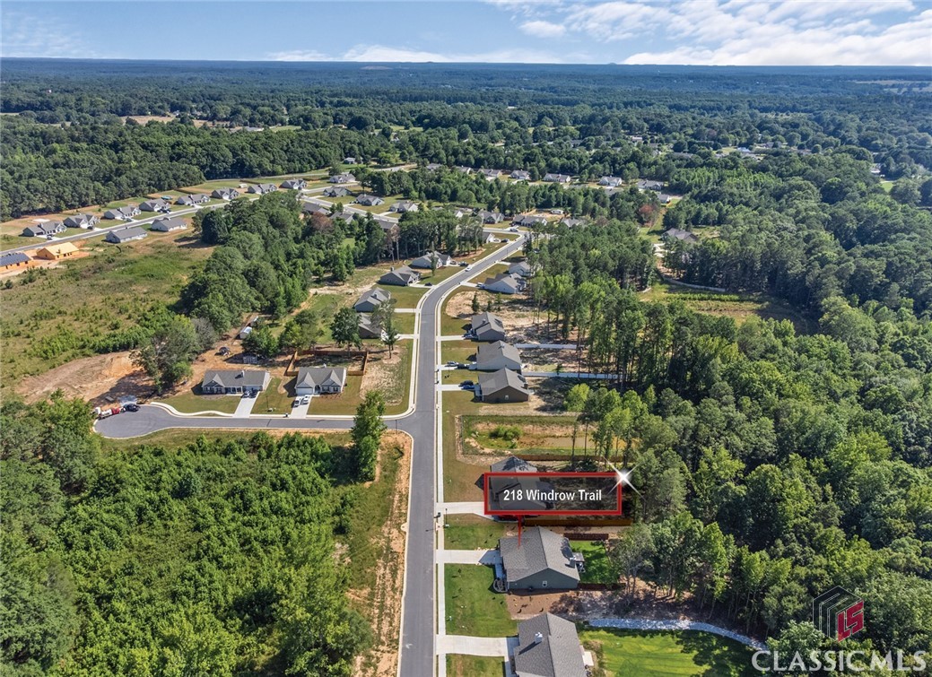 218 Windrow Trail