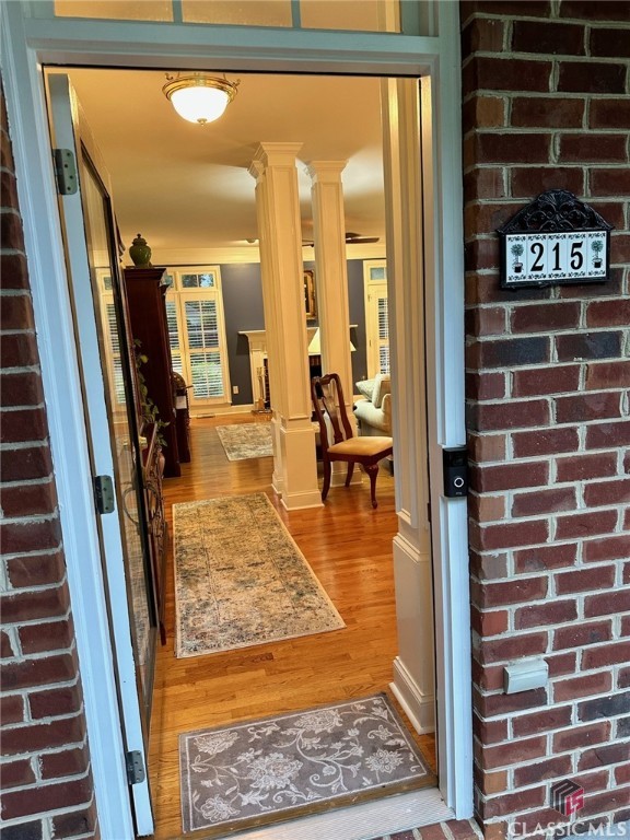 215 Waterford Way