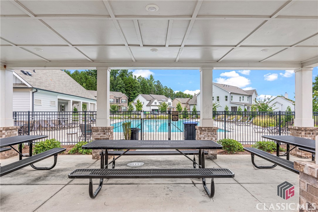 330 Brant Circle