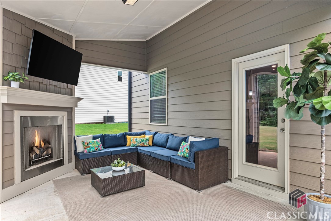 330 Brant Circle