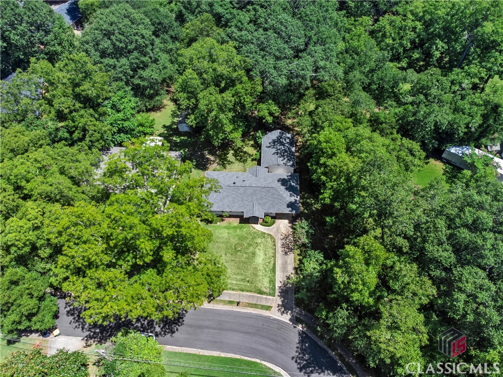 140 Beverly Drive