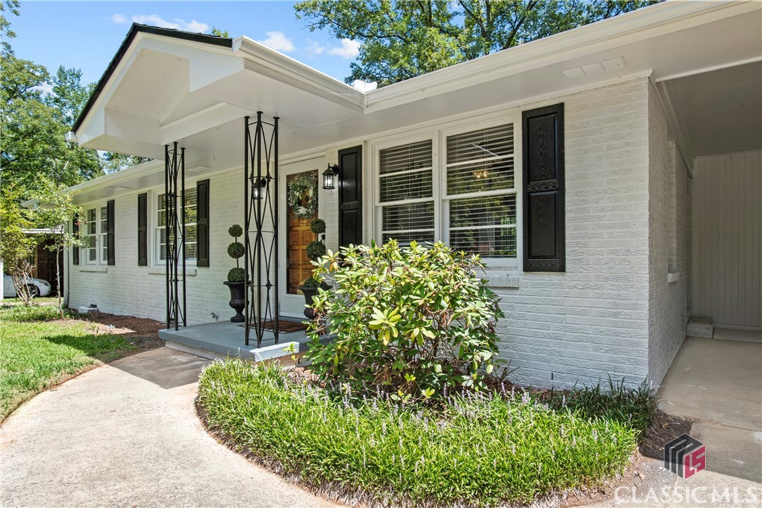 140 Beverly Drive