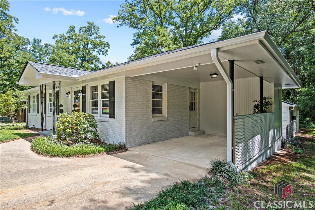 140 Beverly Drive
