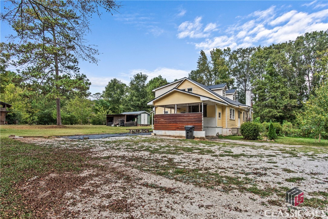 2040 N Highway 77