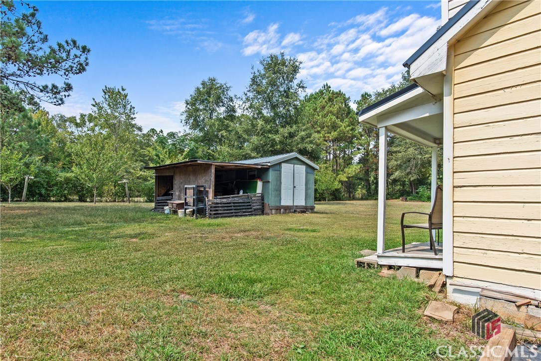 2040 N Highway 77