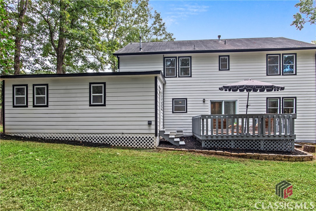 1069 Ashwood