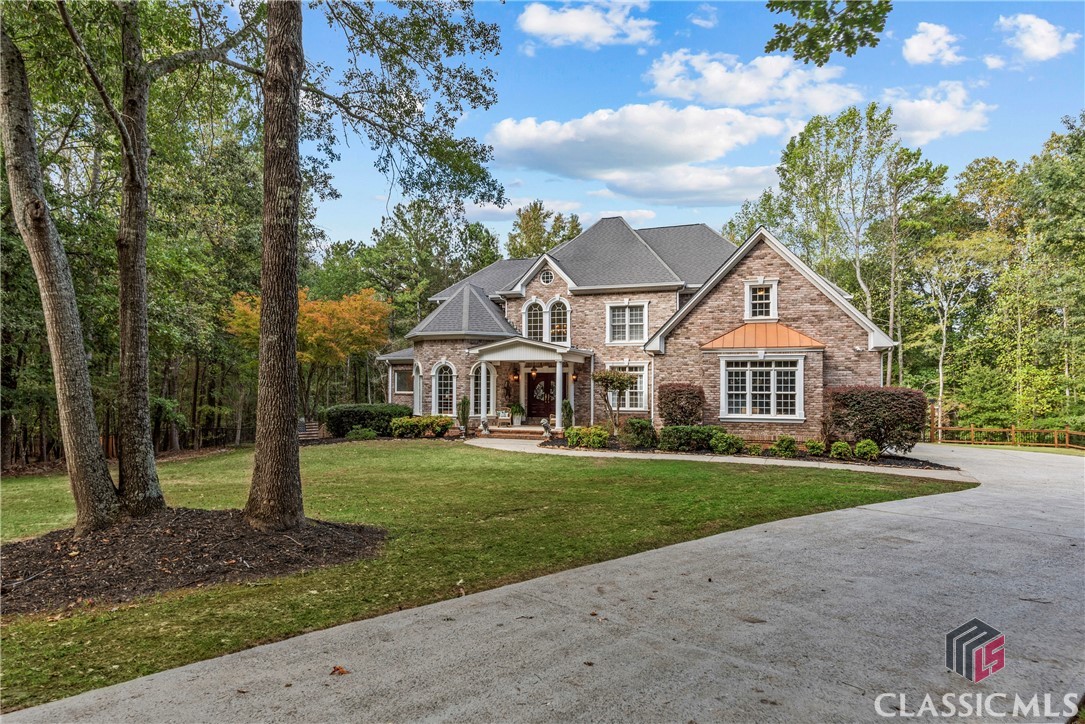 669 Antrim Glen Road