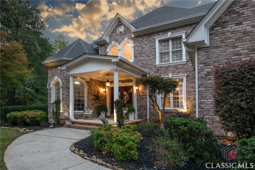 669 Antrim Glen Road