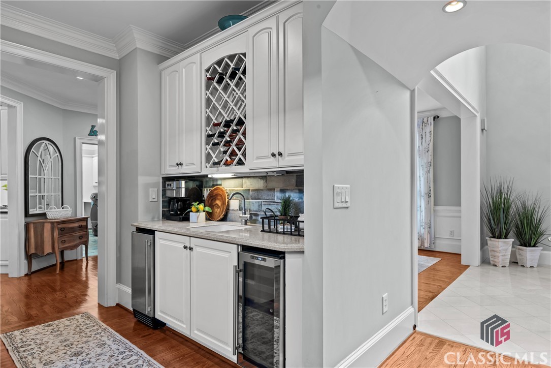 669 Antrim Glen Road