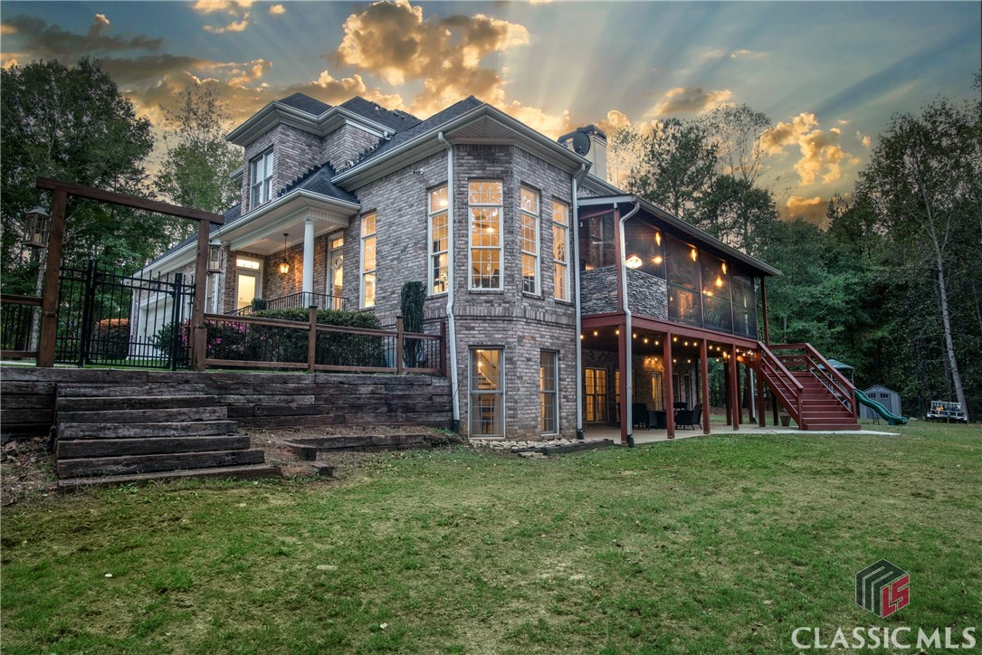669 Antrim Glen Road
