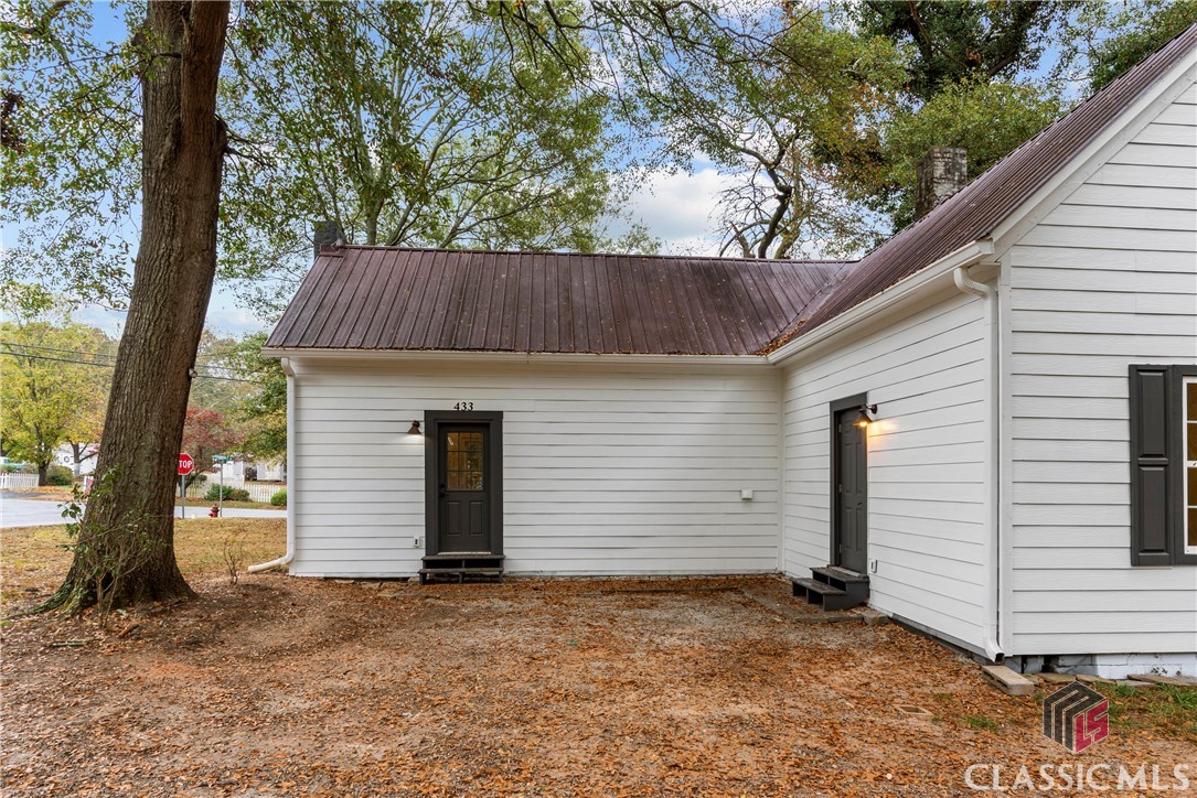 433 N Fourth Street