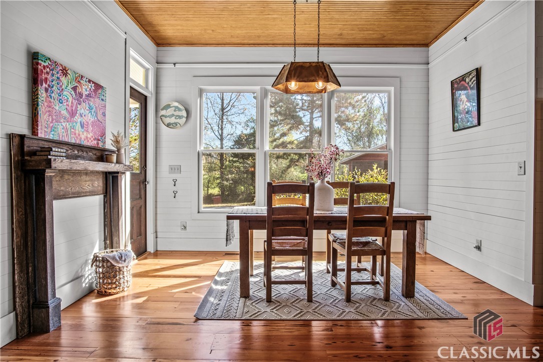 2300 New High Shoals Road