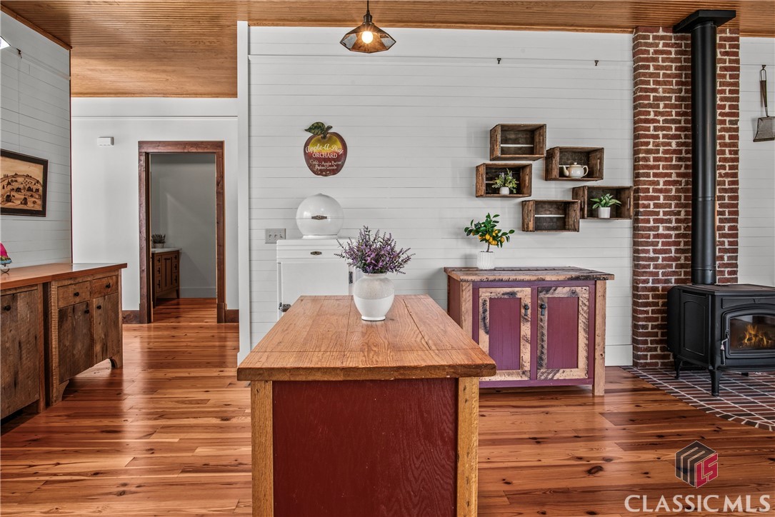 2300 New High Shoals Road