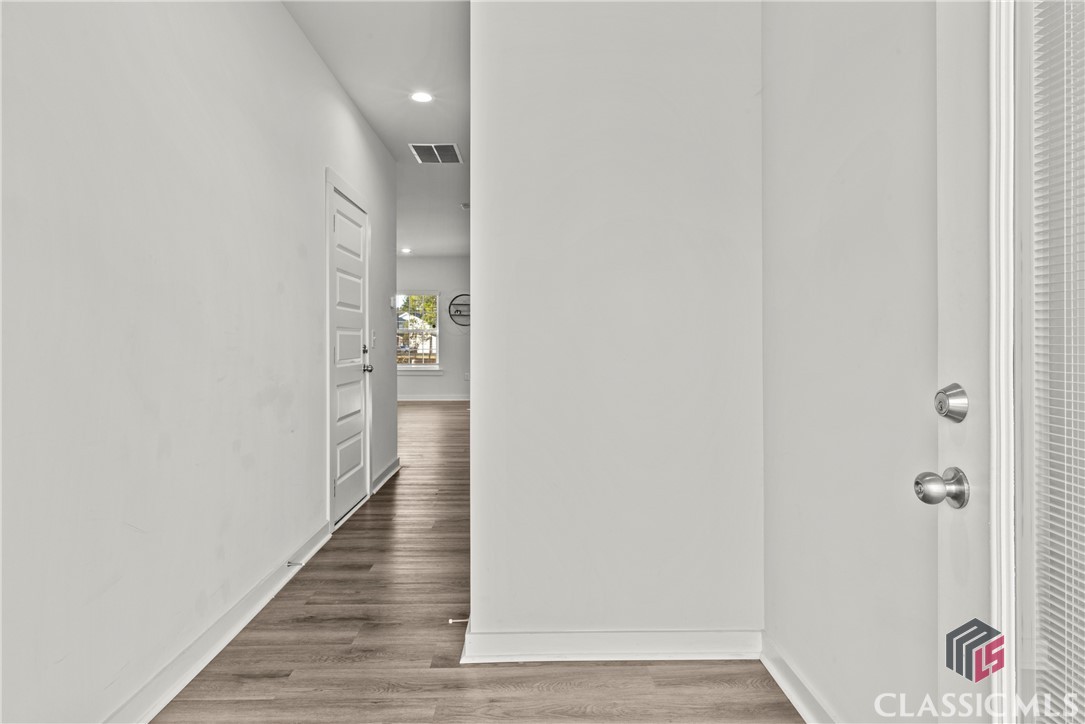 681 W Vincent Drive
