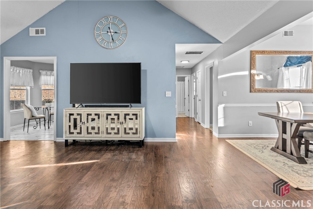 857 Kendall Park Drive