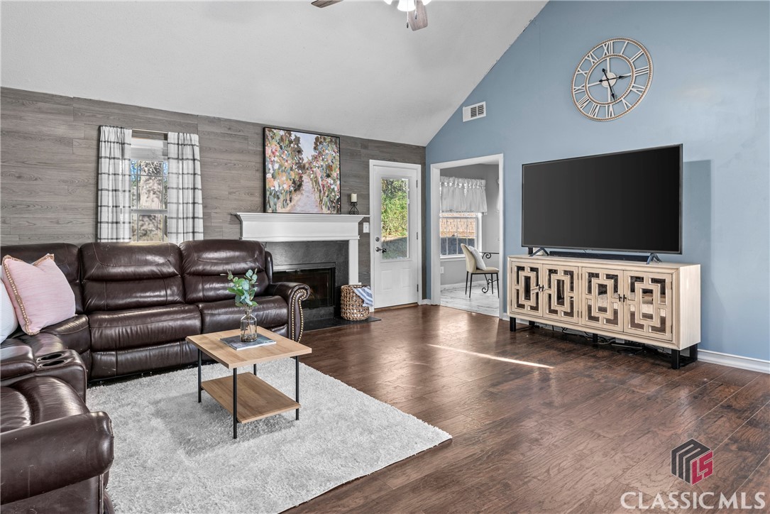 857 Kendall Park Drive