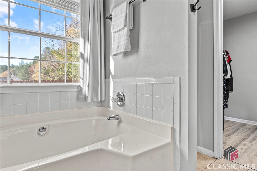857 Kendall Park Drive