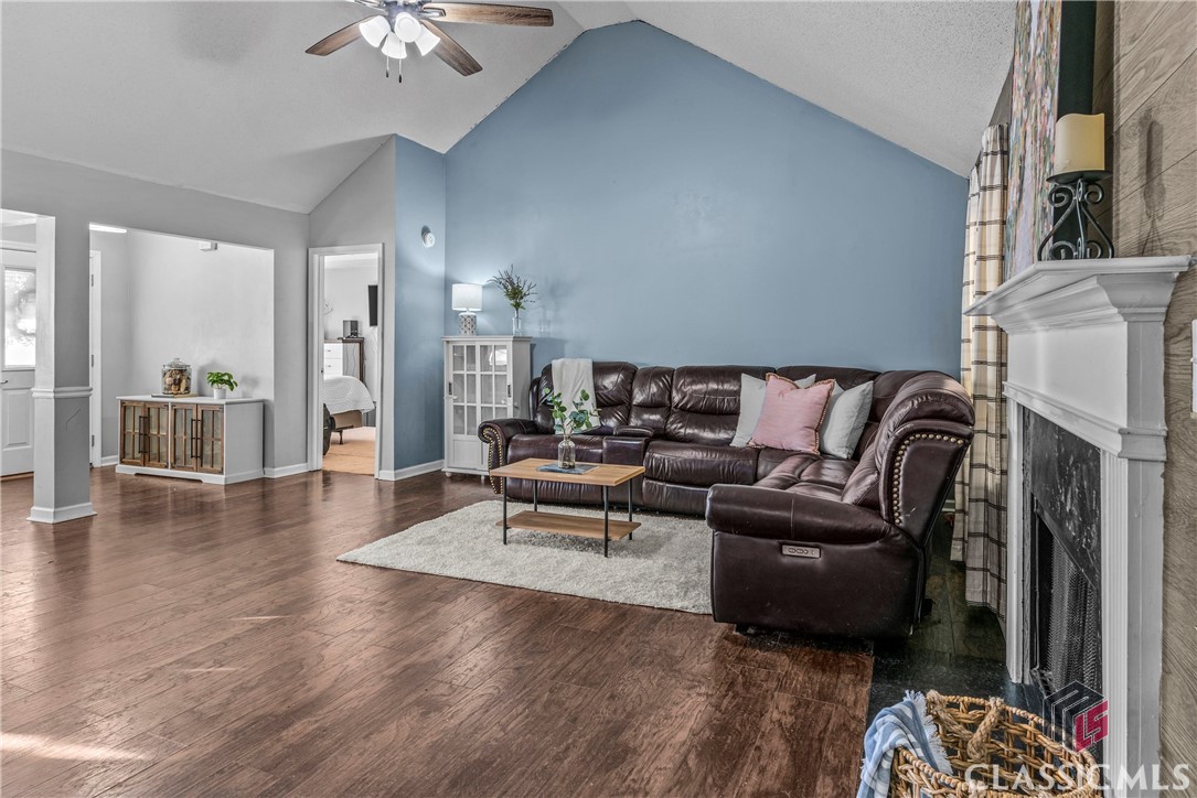 857 Kendall Park Drive