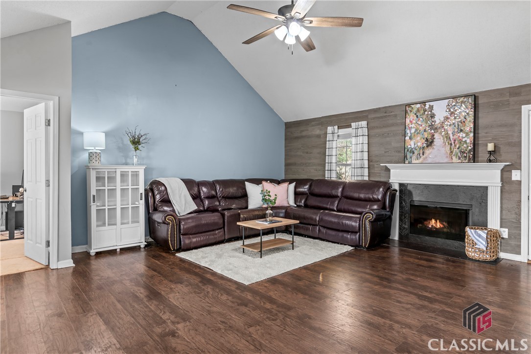 857 Kendall Park Drive