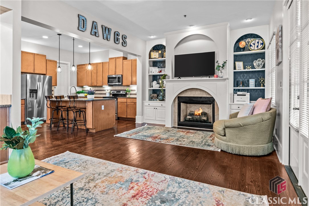 310 Research Drive 1103