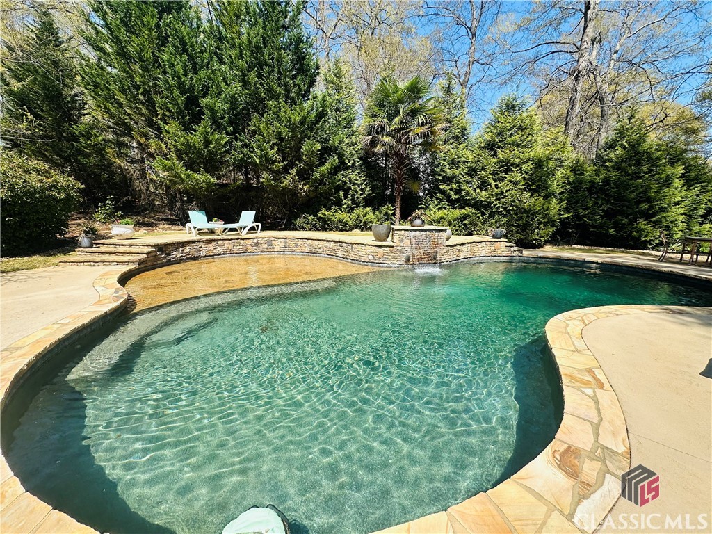 1271 Summit Drive