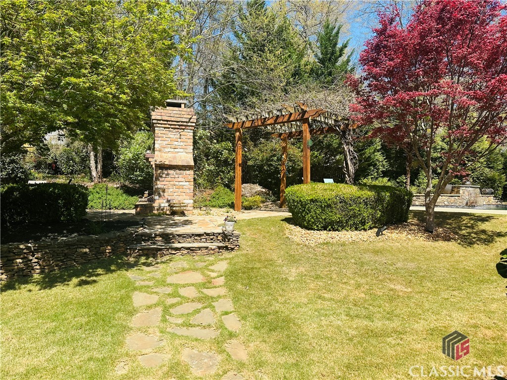 1271 Summit Drive