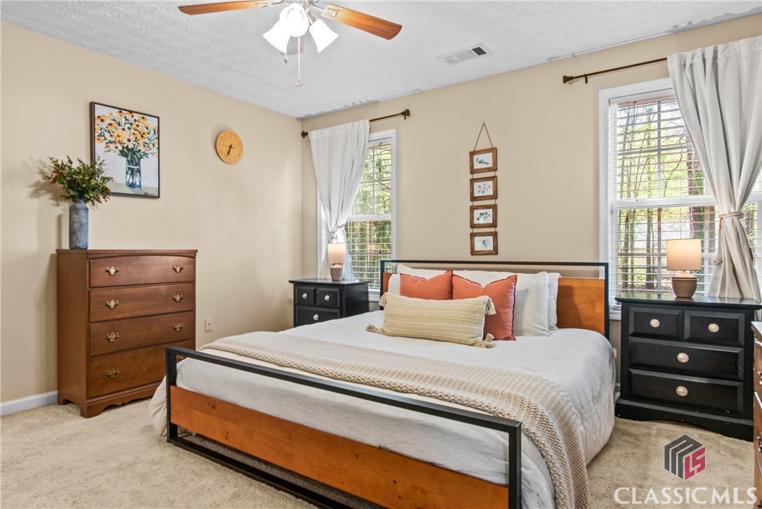 1402 Raymonds Road