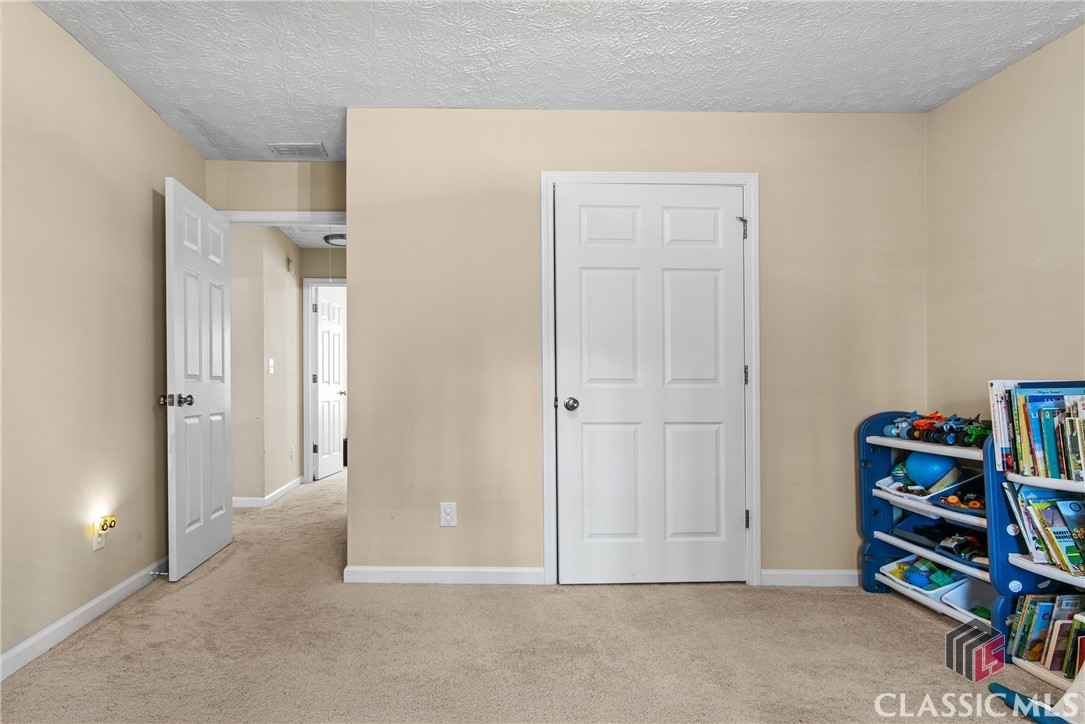 1402 Raymonds Road