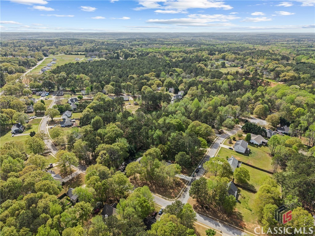 1402 Raymonds Road