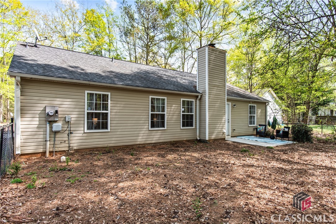 1402 Raymonds Road