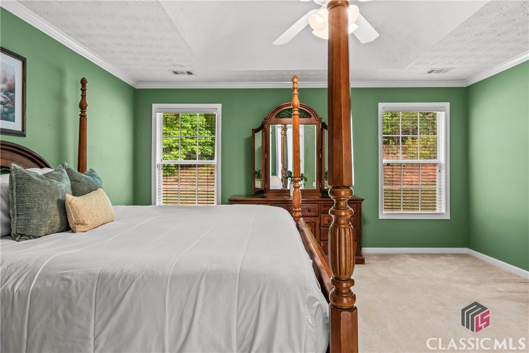3129 Oak Ridge Lane