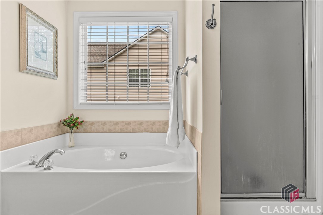 3129 Oak Ridge Lane