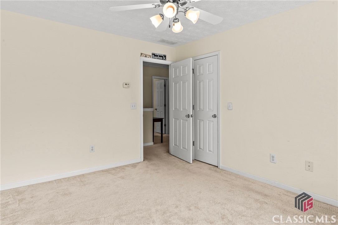 3129 Oak Ridge Lane