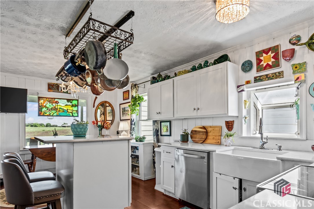 3081 Macedonia Road