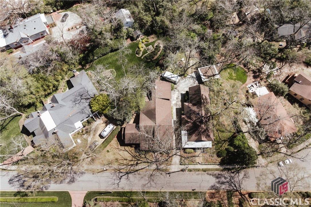 165 Hillcrest Avenue