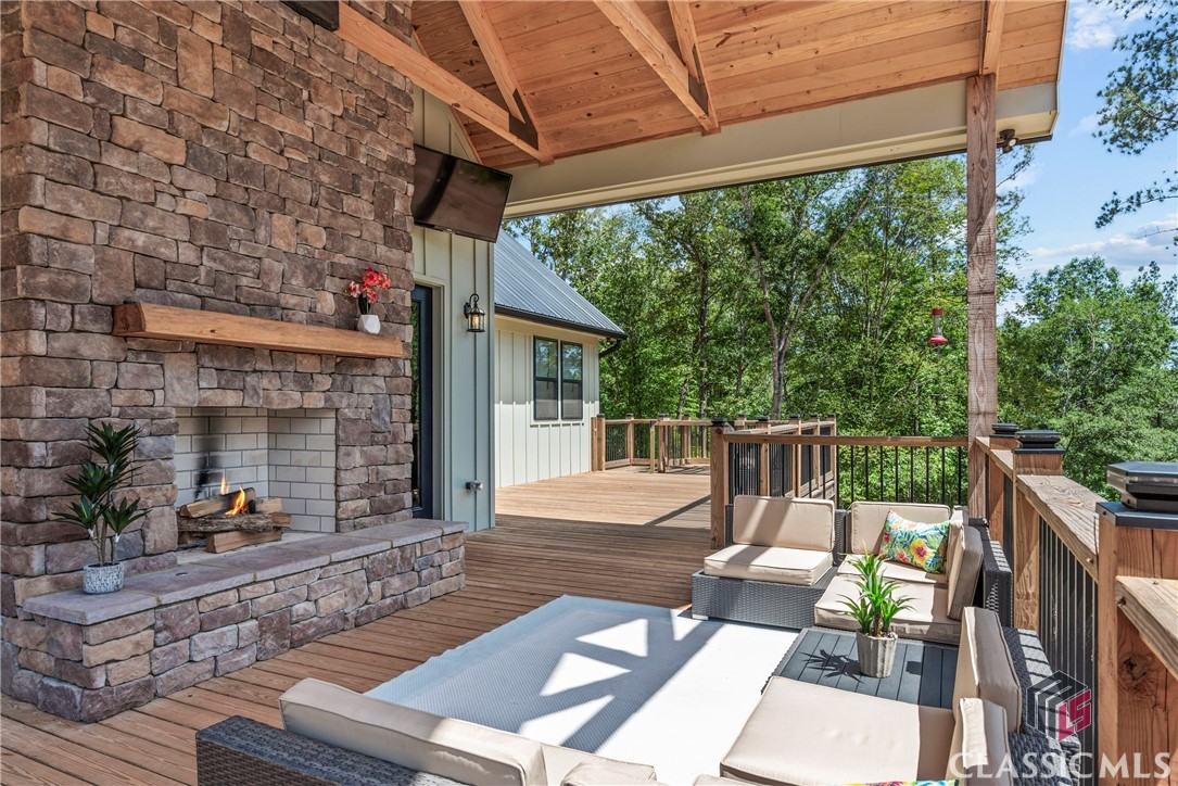 795 E Jones Chapel Road