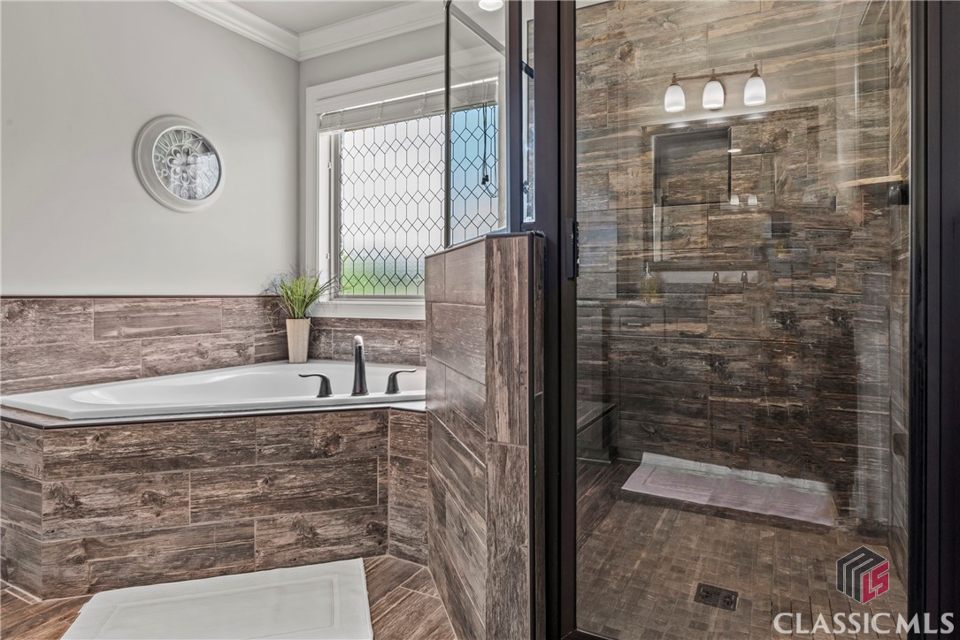 1110 Highland Park Way