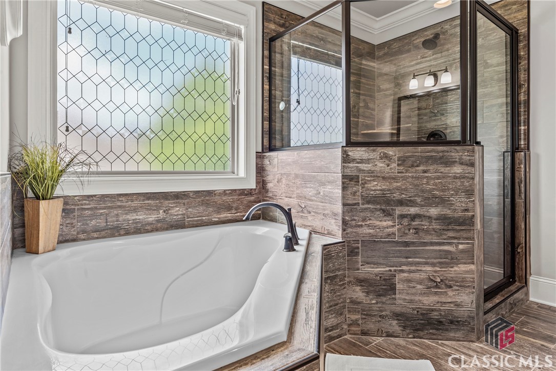 1110 Highland Park Way