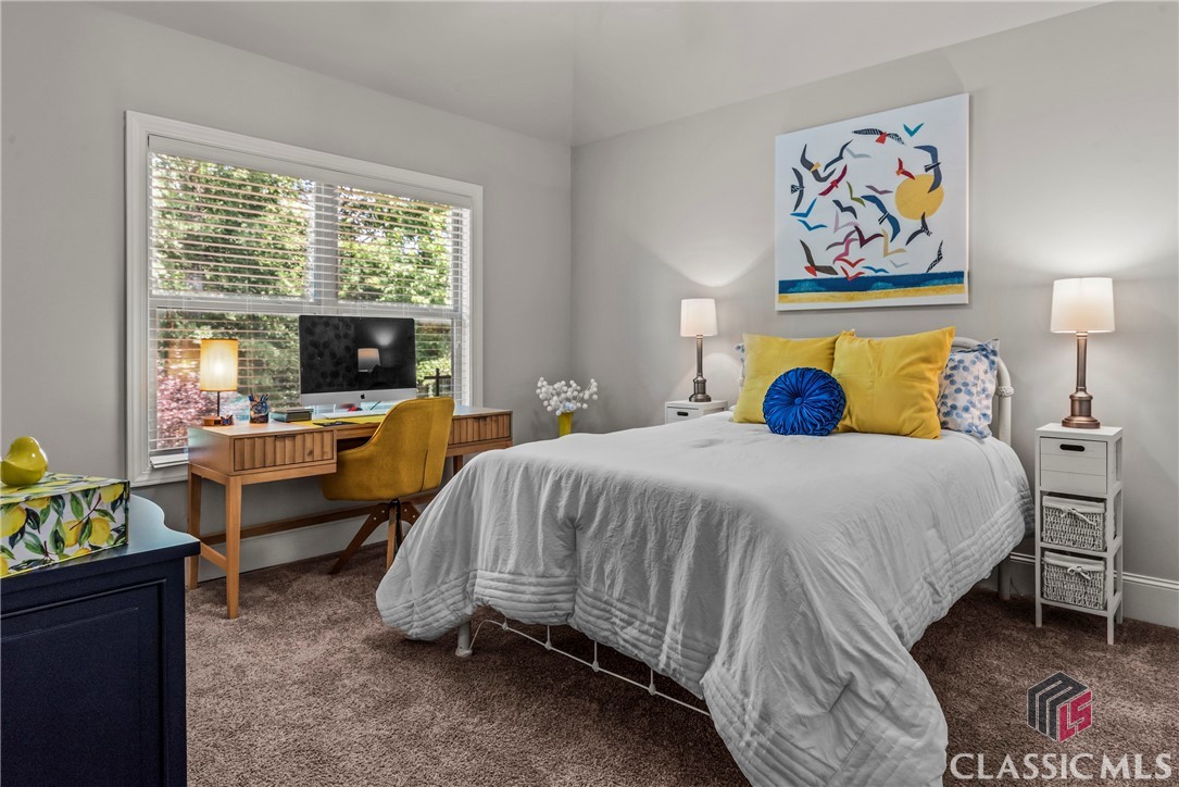 1110 Highland Park Way