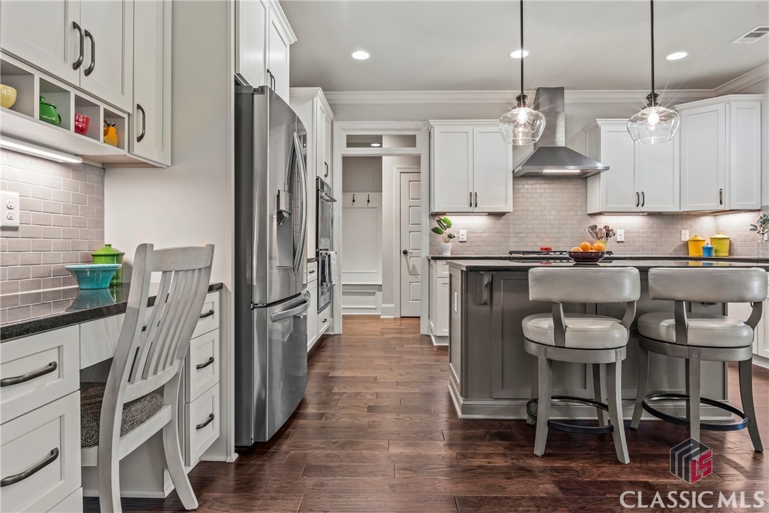 1110 Highland Park Way