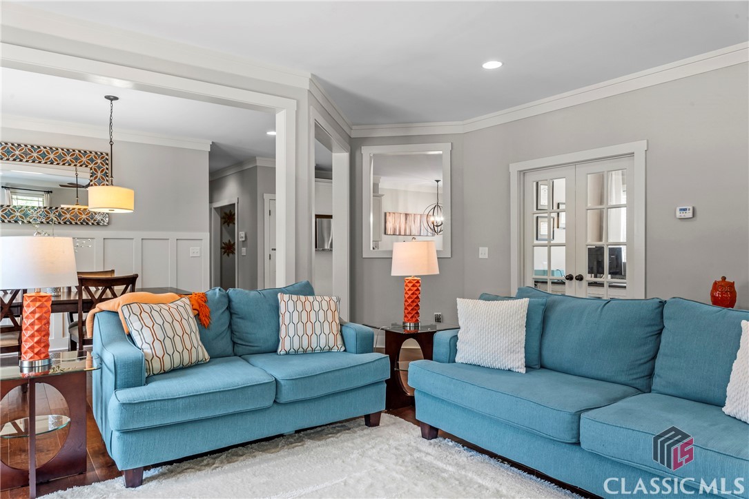 1111 Cobblestone Drive