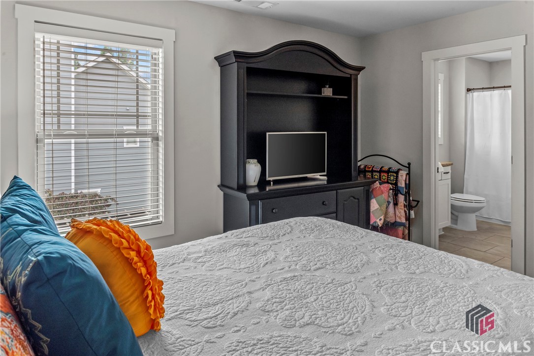 1111 Cobblestone Drive