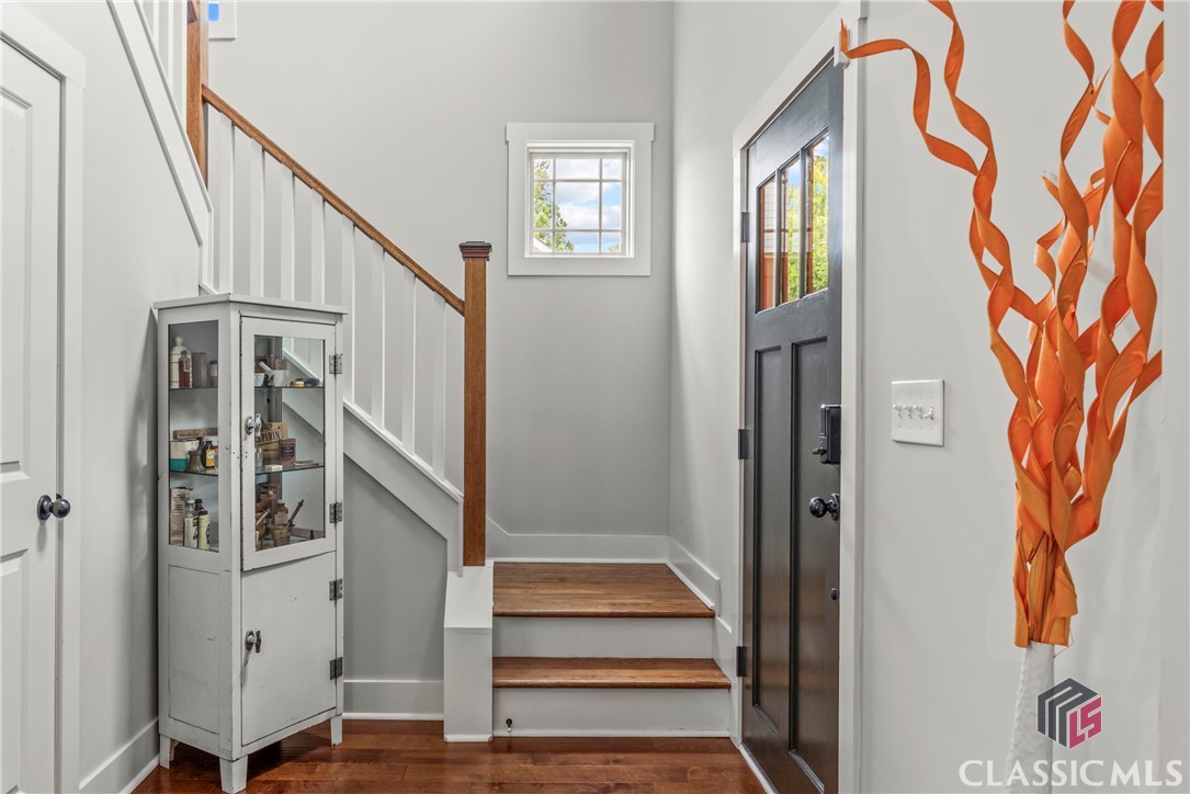 1111 Cobblestone Drive