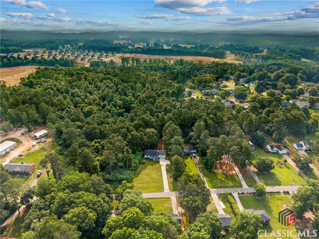440 Russell Cemetery Road