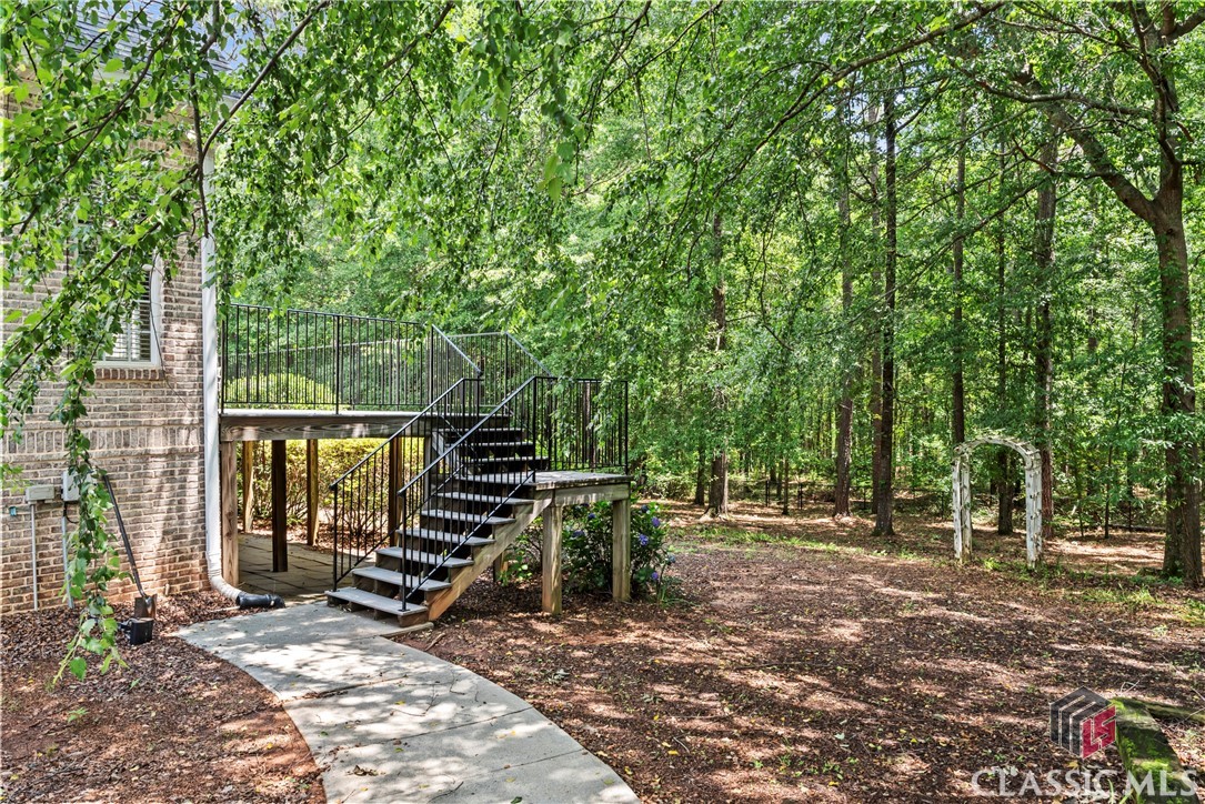 1811 Julian Drive