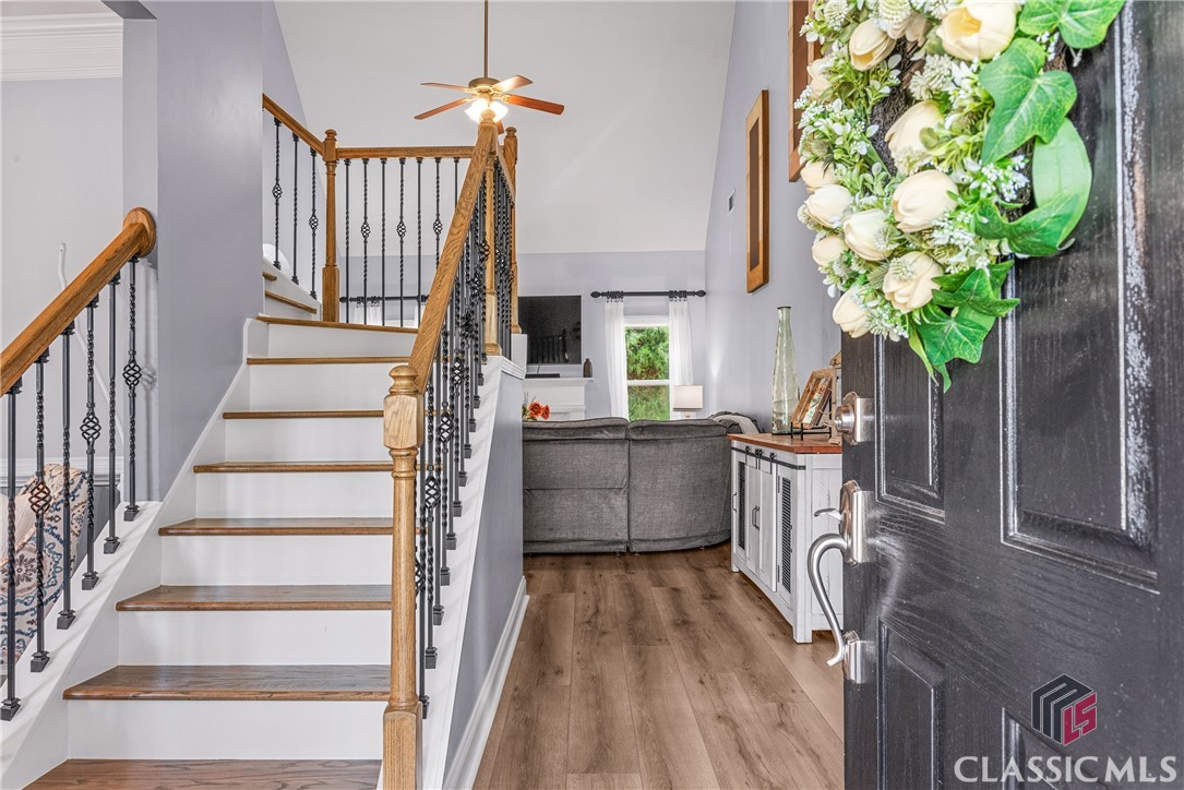 1744 Orchard Walk