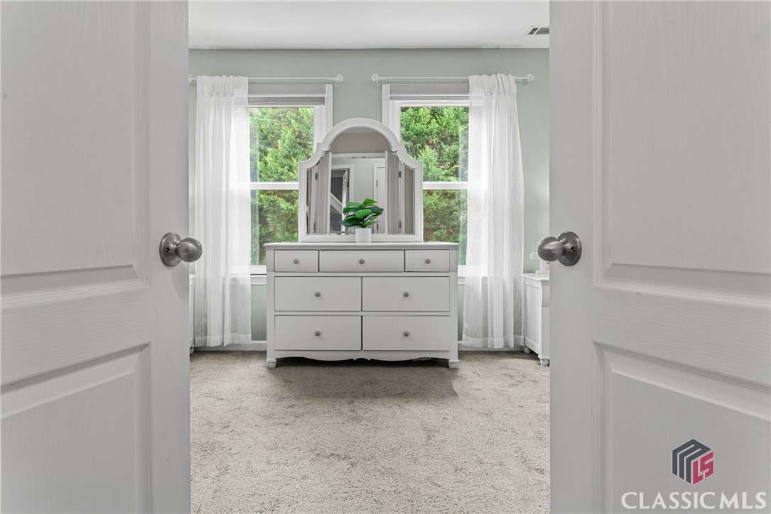 1744 Orchard Walk