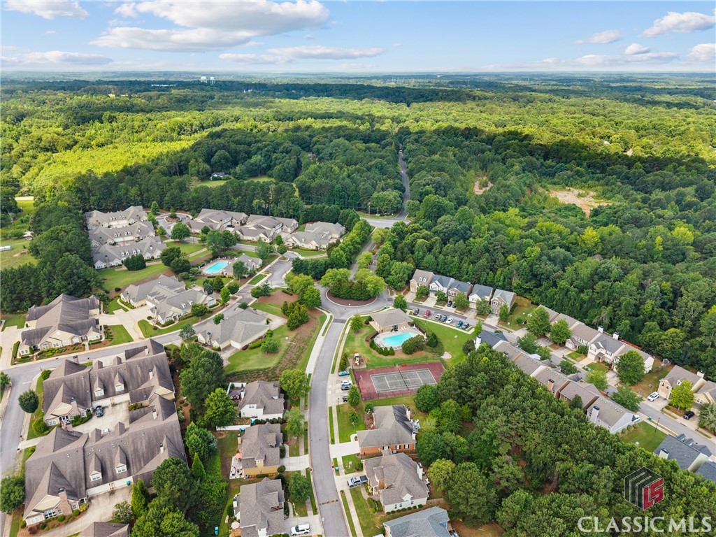 1744 Orchard Walk