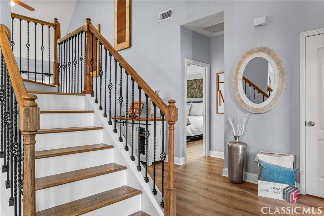 1744 Orchard Walk
