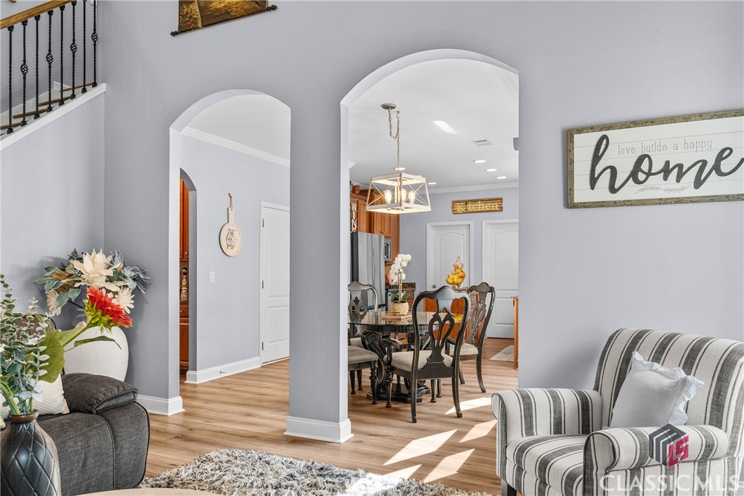1744 Orchard Walk